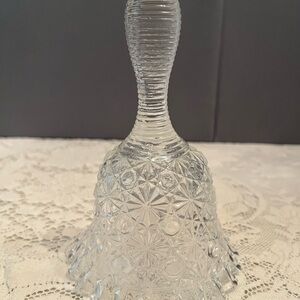 Vintage Fenton Daisy and Button clear glass bell